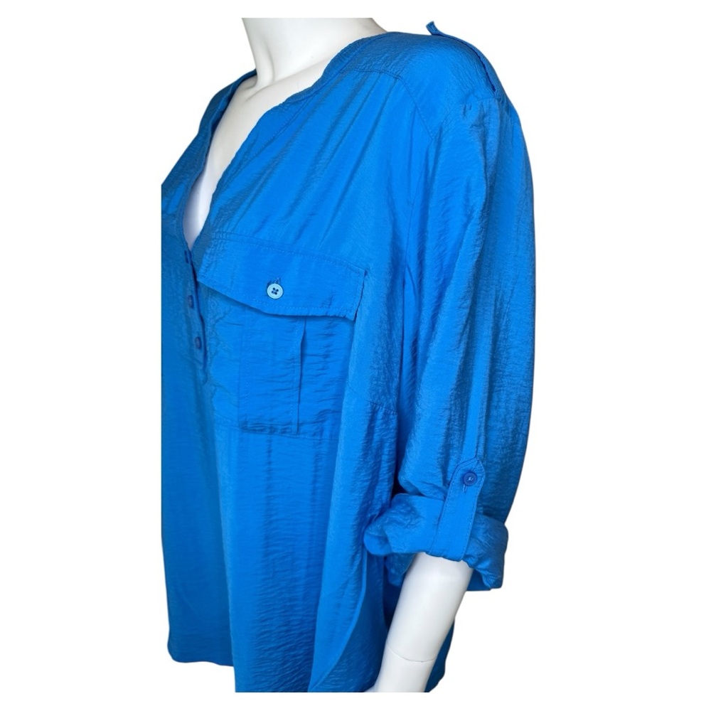 Torrid Harper 3/4 Sleeve Top Blouse 3X V-neck Roll Tab Blue - Picture 8 of 13